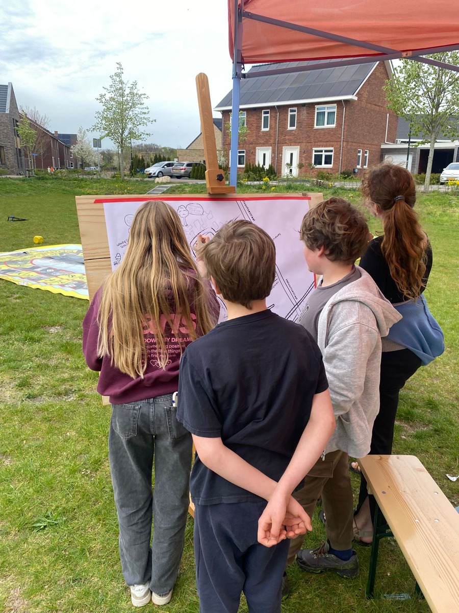 tra-art wijkdag den hoek