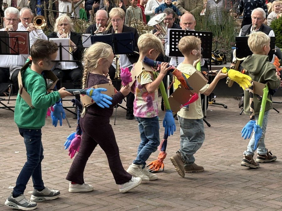 CONTACT St Lambertus Josephine Beijer Gemonde