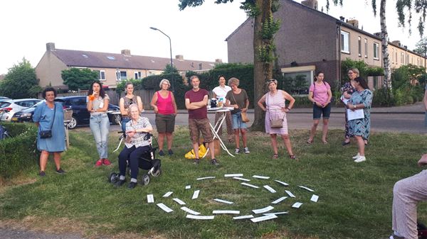 Schatten van Zonneheuvel, wijkwandeling